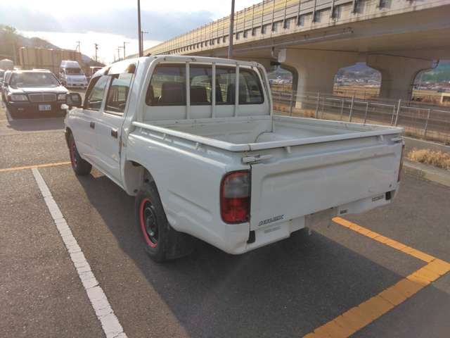 Toyota Hilux 5