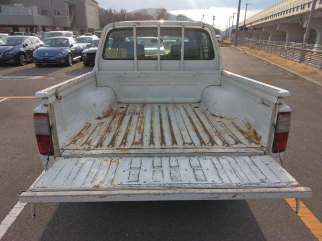 Toyota Hilux 7