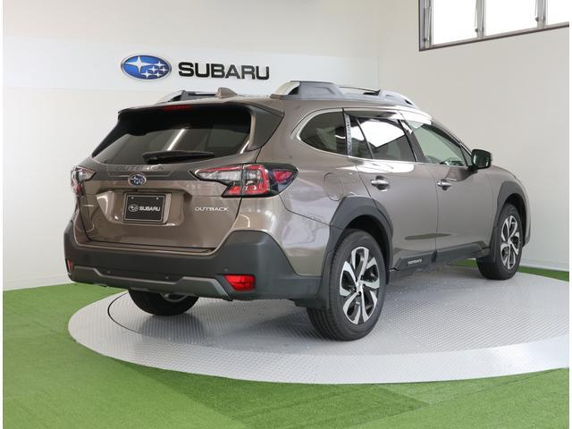 Subaru Legacy Outback 2