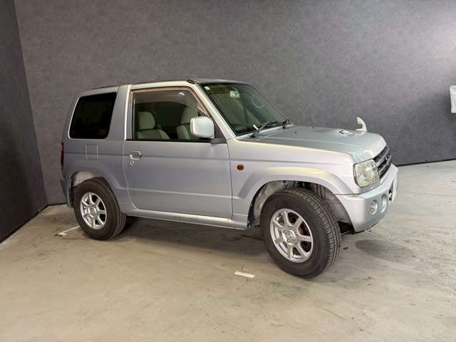Mitsubishi Pajero Mini 10