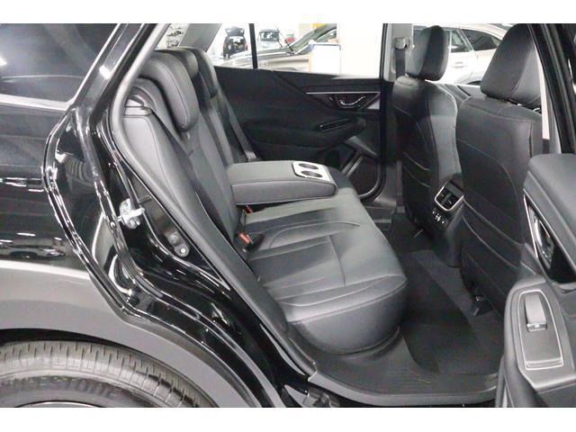 Subaru Legacy Outback 10