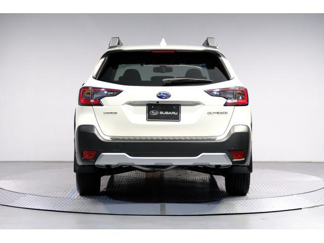 Subaru Legacy Outback 5