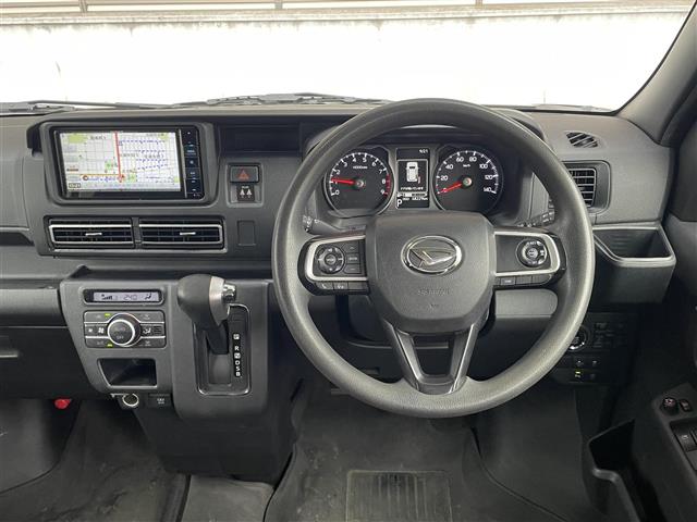Daihatsu Atrai 11