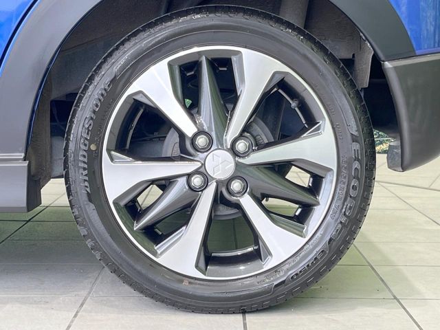 Mitsubishi eK X 12