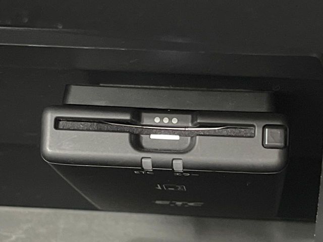 Mitsubishi eK X 6