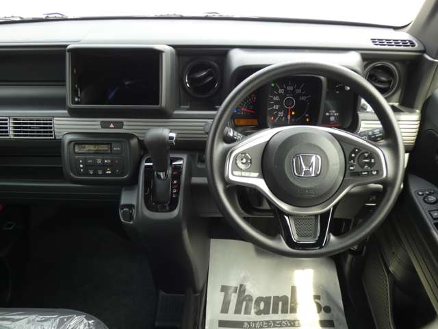 Honda N-VAN 9