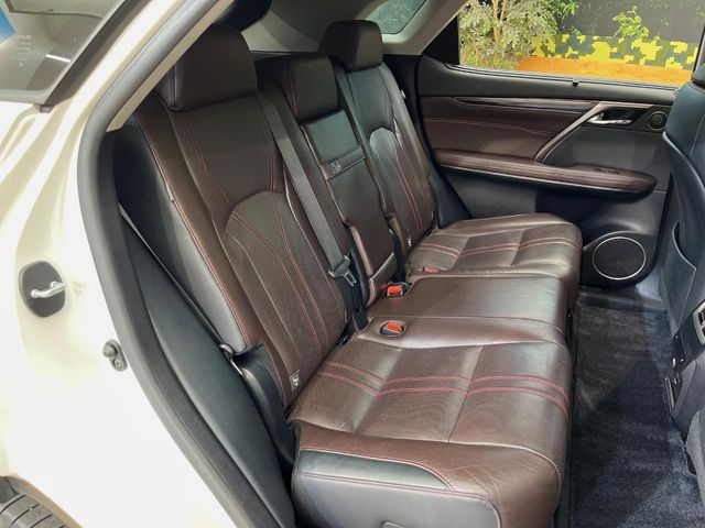 Lexus RX 10