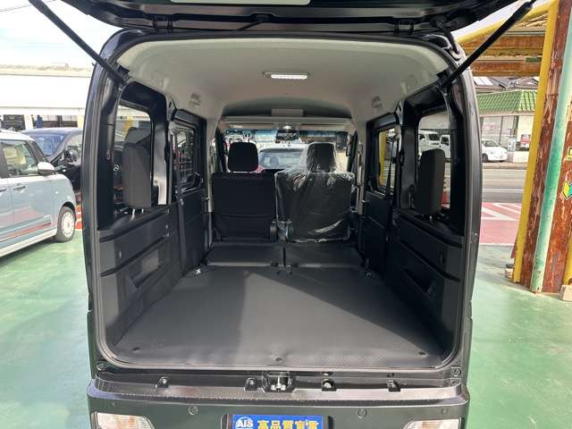 Daihatsu Atrai 12