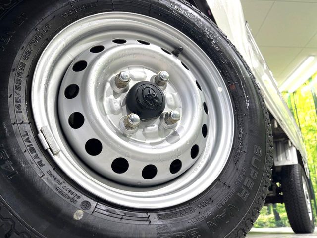 Toyota Pixis Truck 12