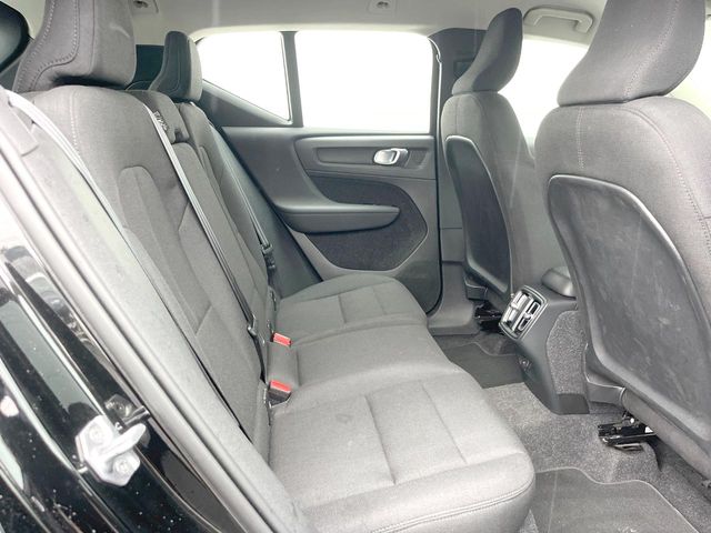Volvo XC40 10