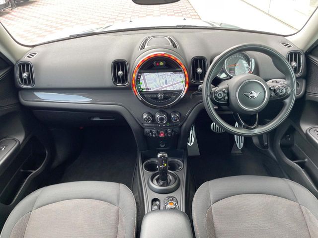MINI Crossover 2