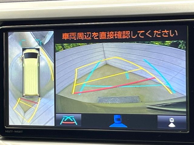 Toyota Hiace 4