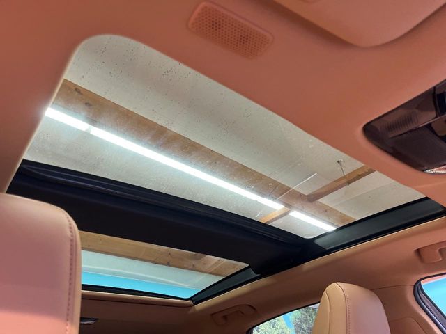Lexus NX 3
