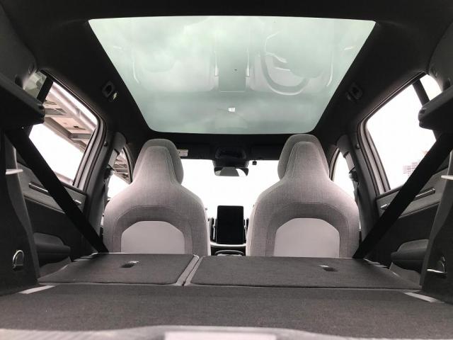 Volvo EX30 7