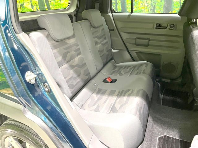 Daihatsu Taft 10
