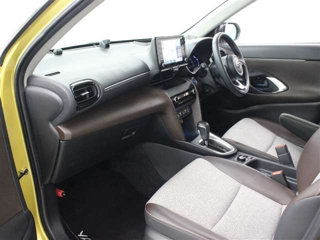 Toyota Yaris Cross 11