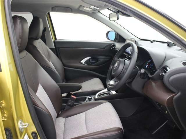Toyota Yaris Cross 9