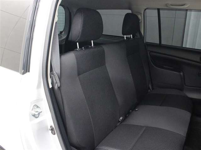 Toyota Probox Van 11