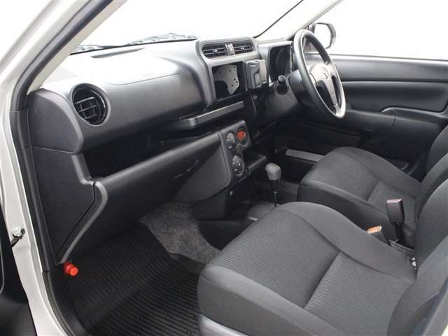 Toyota Probox Van 10
