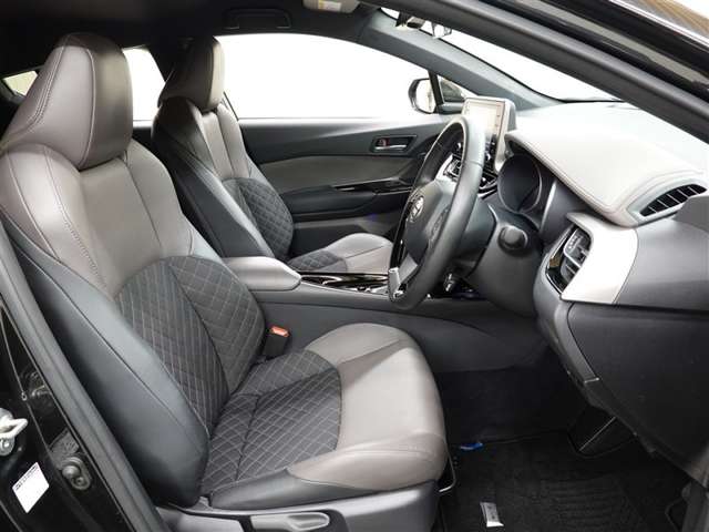 Toyota C-HR 7