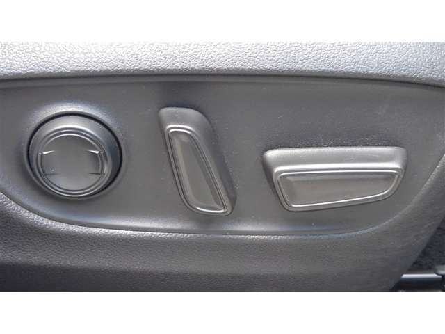 Toyota RAV4 PHV 11