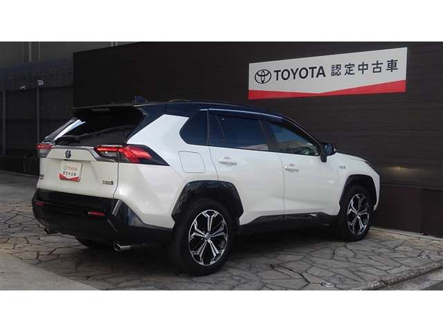 Toyota RAV4 PHV 5