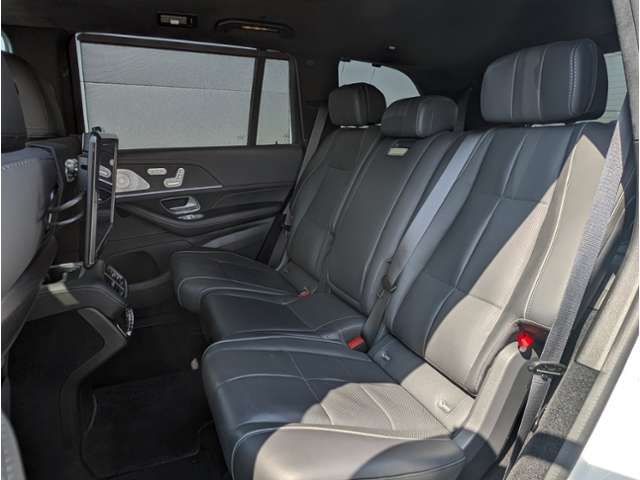Mercedes-Benz GLS 12