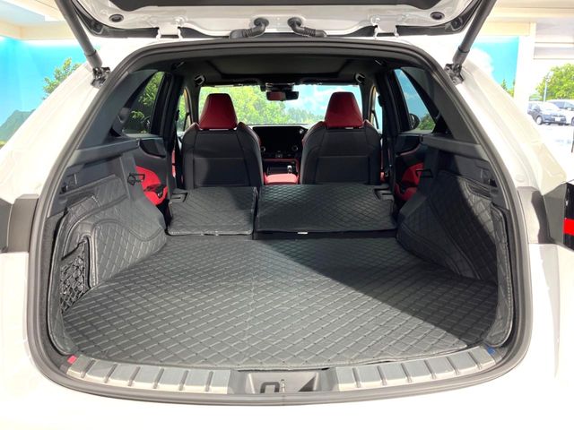 Lexus NX 10