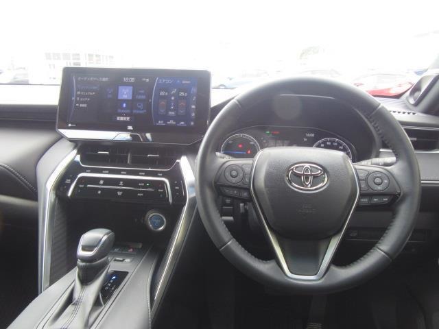 Toyota Harrier 9