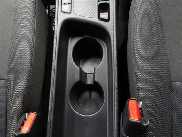 Toyota Yaris Cross 8