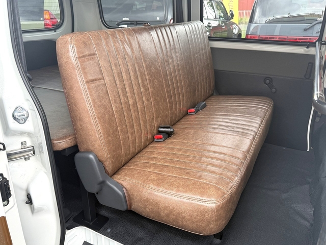 Toyota Town Ace Van 11