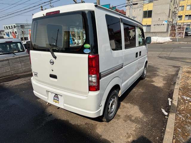 Nissan NV100 Clipper 6