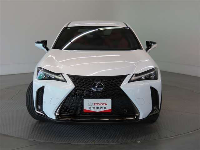 Lexus UX 4