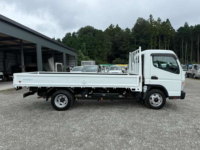 Mitsubishi Fuso Canter 4