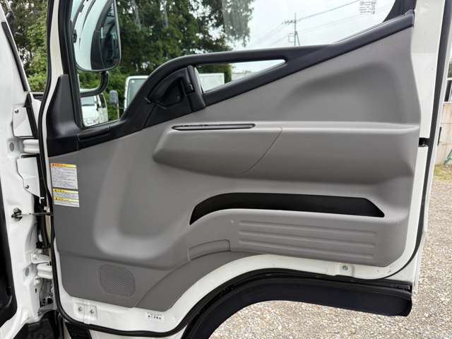 Mitsubishi Fuso Canter 8