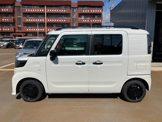 Suzuki Spacia Base 6