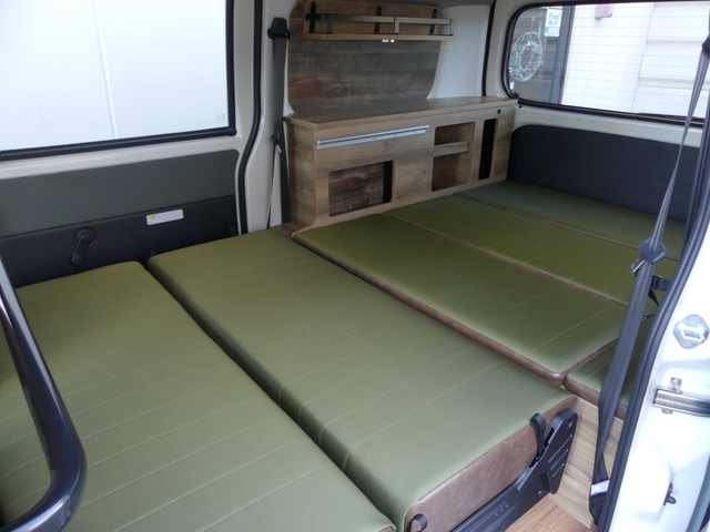 Toyota Town Ace Van 8