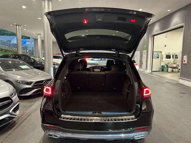 Mercedes-Benz GLE 8