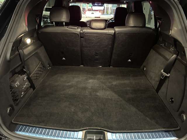 Mercedes-Benz GLE 9