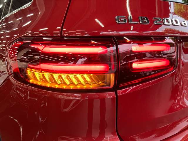 Mercedes-Benz GLB 10