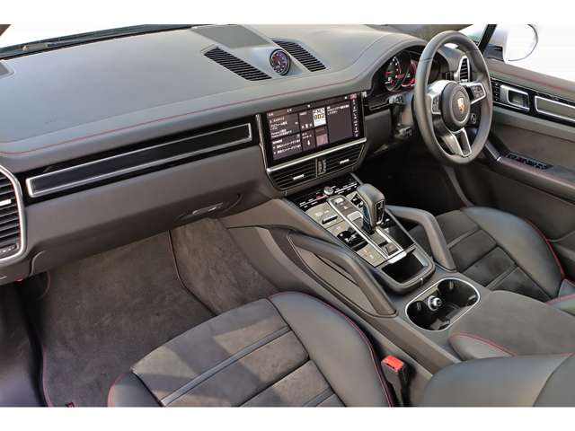 Porsche Cayenne Coupe 9