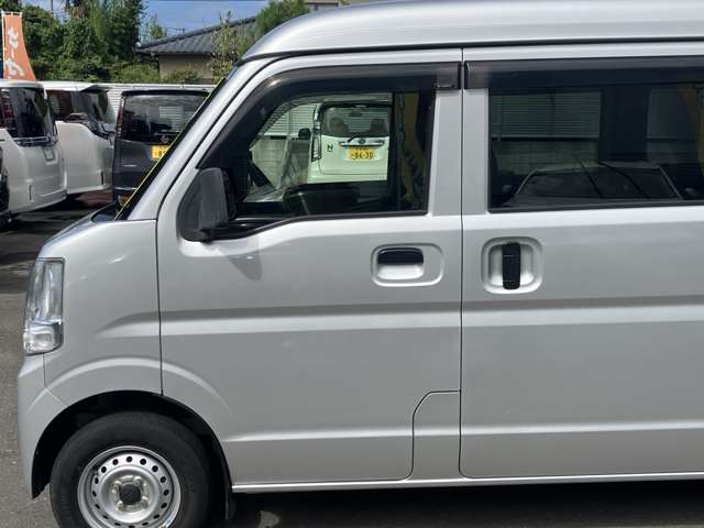 Suzuki Every 12