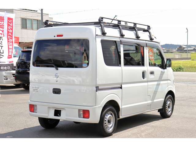 Nissan NV100 Clipper 10