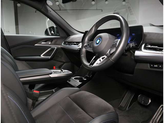 BMW iX1 3