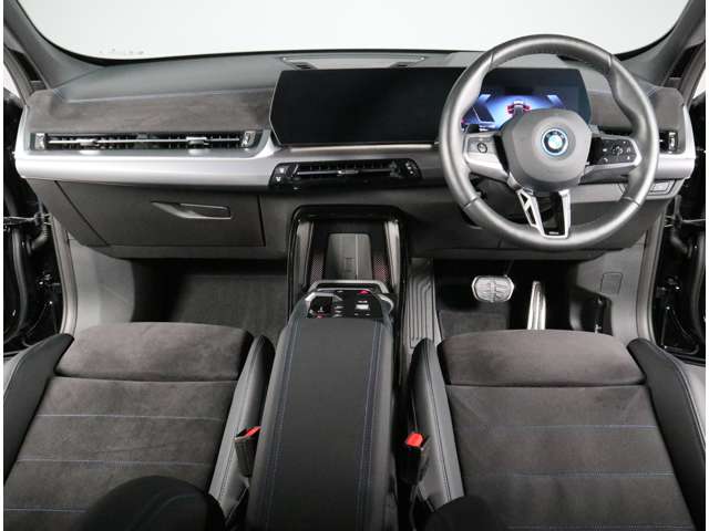 BMW iX1 6