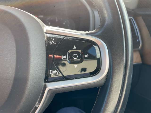 Volvo XC90 12