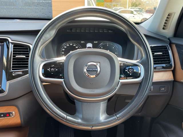 Volvo XC90 10