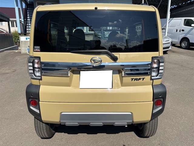 Daihatsu Taft 5