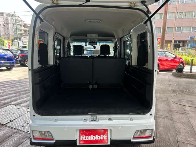 Daihatsu Atrai 12