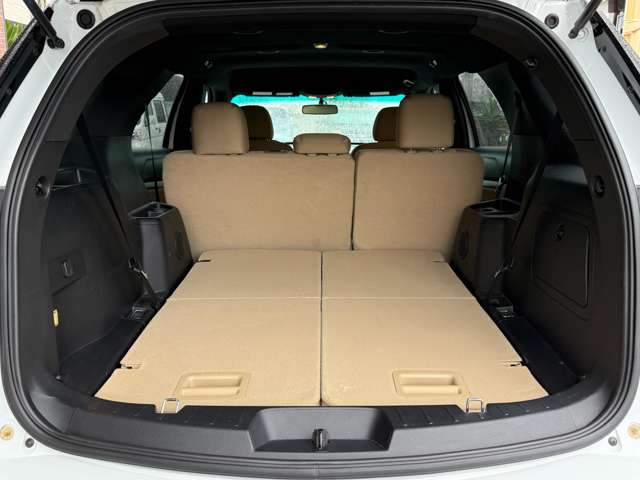 Ford Explorer 11